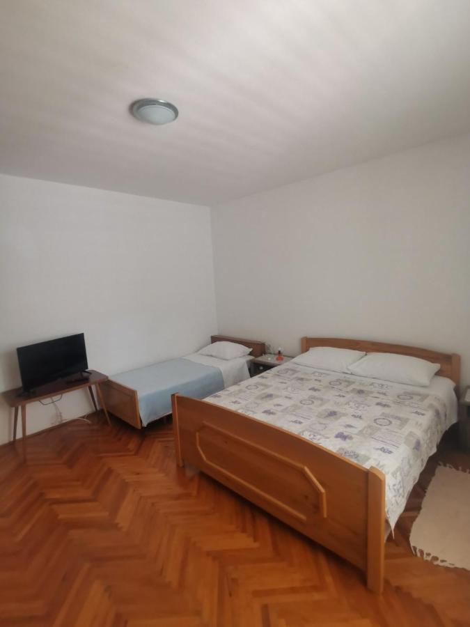 Emily Daire Biograd Na Moru Dış mekan fotoğraf